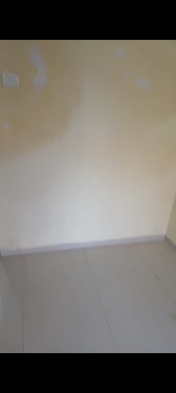 Room in 1 BHK Apartment at Westin Ellora Height, Mira Road – for Rent