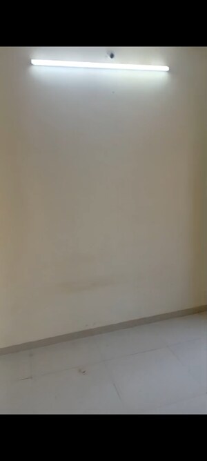 Room in 1 BHK Apartment at Westin Ellora Height, Mira Road – for Rent