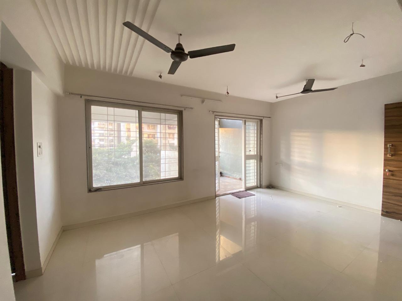 2 BHK + Study Room Apartment For Rent in Uday Emerald Park