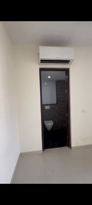 Furnished Amenities in 2 BHK Apartment at Lodha Casa Maxima, Mira Road – for Rent