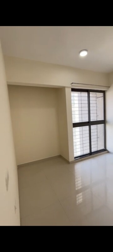 Room in 2 BHK Apartment at Lodha Casa Maxima, Mira Road – for Rent