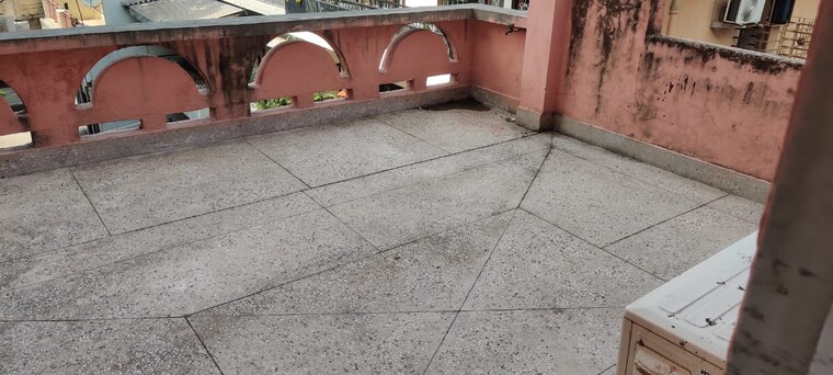  Parking, kasturba nagar 1 Bedroom 100 Sq.Yd. Builder Floor In Kasturba Nagar Delhi 9495643