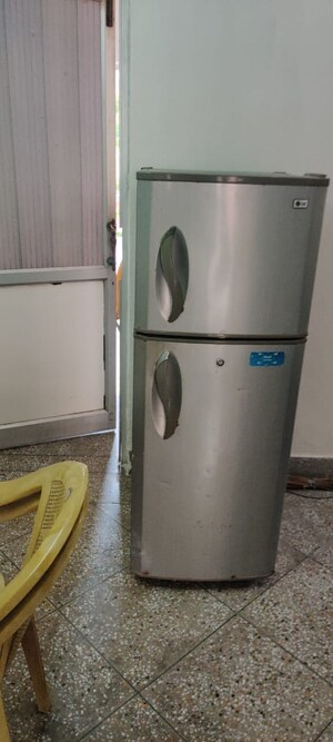 Building Lobby in 1 BHK Builder Floor at Kasturba Nagar – for Rent