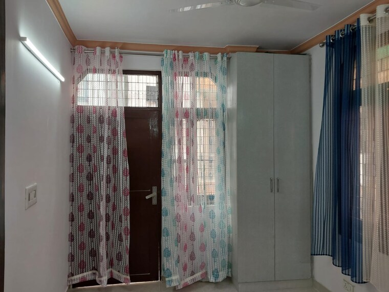 Bedroom, panchsheel vihar 2 Bedroom 800 Sq.Ft. Apartment In Panchsheel Vihar Delhi 9495640