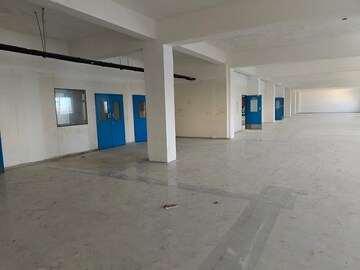 Room in  Industrial Plot at Sector 65 – for Rent