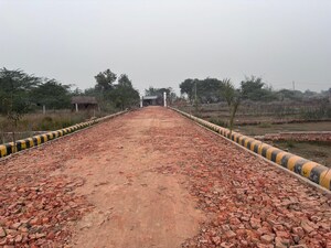 Plot Area in  Plot at Gosainganj – for Sale