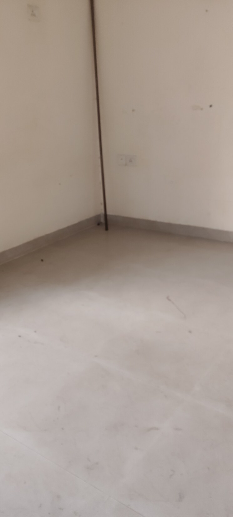 Room, bptp-park-grandeura 3.5 Bedroom 2032 Sq.Ft. Apartment In Sector 82 Faridabad 9495720