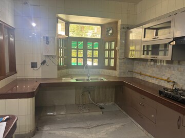 Kitchen in 3 BHK Builder Floor at Sector 23 – for Rent