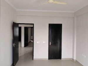 Room in 3 BHK Builder Floor at M2K Aura, Sector 47 – for Rent