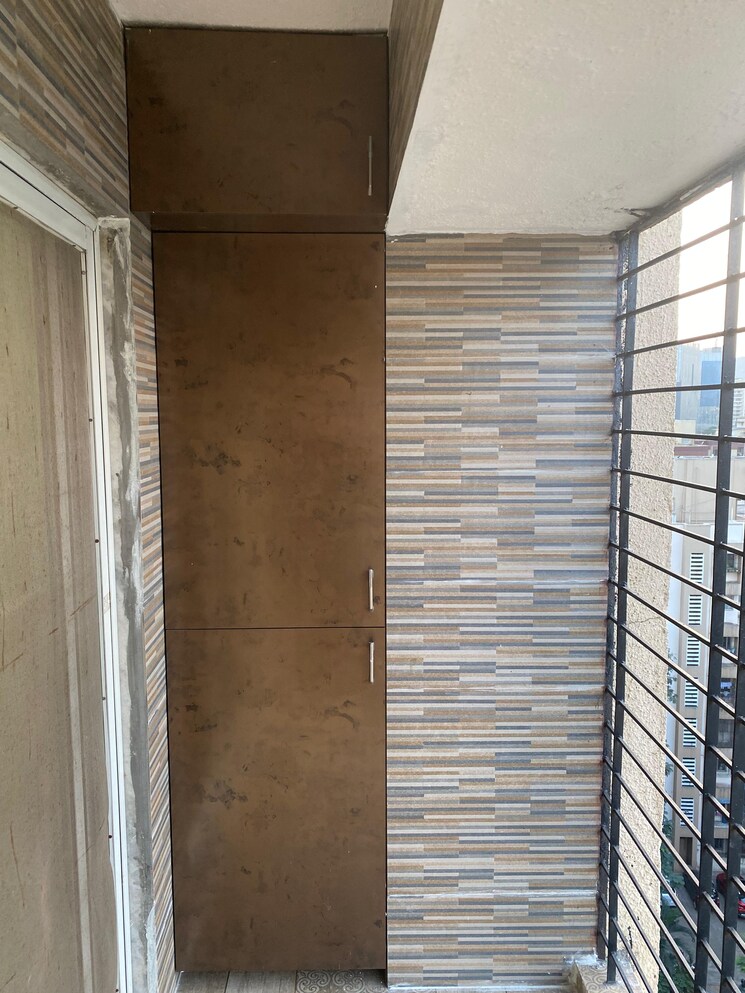 Bathroom, cosmos-orchid 2 Bedroom 730 Sq.Ft. Apartment In Ghodbunder Road Thane 9495884