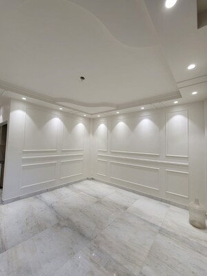 Furnished Amenities in 2 BHK Apartment at Lajpat Nagar ii – for Rent