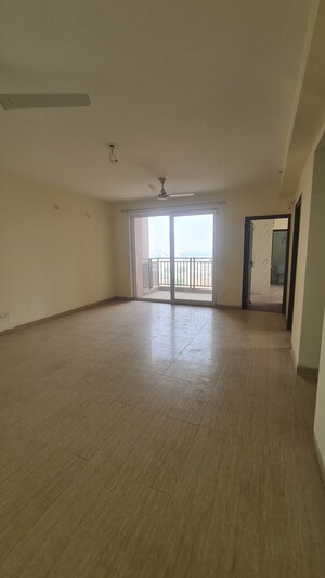 3 BHK Apartment For Rent in 3C Orris Greenopolis, Sector 89