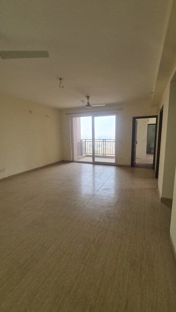 3 BHK Apartment For Rent in 3C Orris Greenopolis, Sector 89