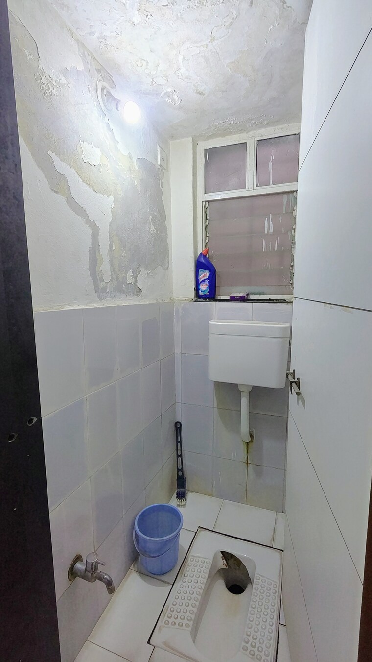 Bathroom, bavdhan 1 Bedroom 700 Sq.Ft. Apartment In Bavdhan Pune 9496381