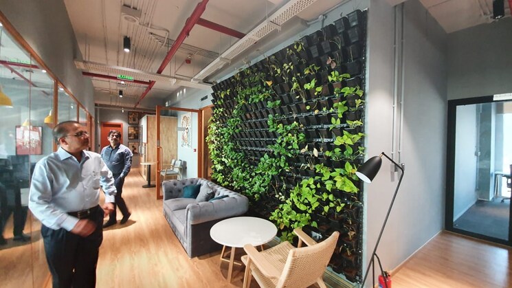 Tv Room, metro-fairmount Commercial Office Space 6000 Sq.Ft. In Sanpada Navi Mumbai 9495872