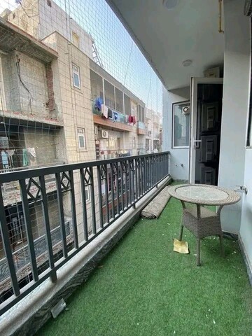 2 BHK Builder Floor For Rent in Chattarpur