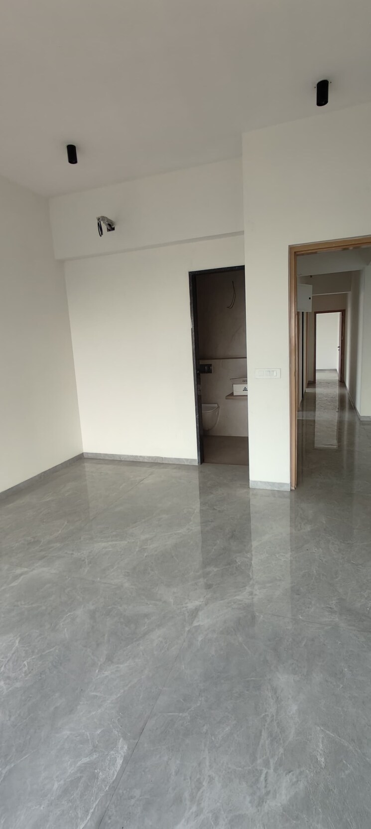 Room, chandak-cornerstone 2 Bedroom 700 Sq.Ft. Apartment In Worli Mumbai 9495894