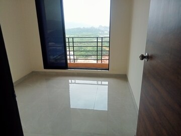 Room in 1 RK Apartment at Tiara Hills, Mira Road – for Rent