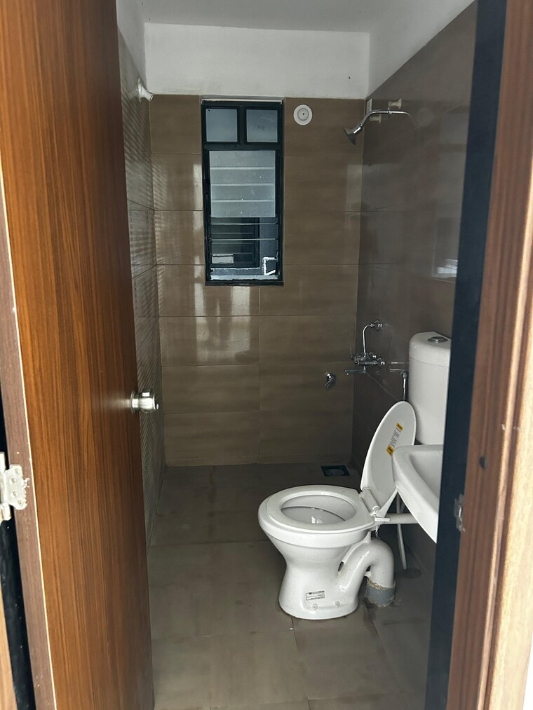 Bathroom, rama-metro-life-optima 2 Bedroom 537 Sq.Ft. Apartment In Tathawade Pune 9495960