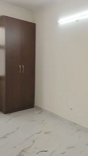 1 BHK Builder Floor For Rent in Chattarpur