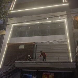  Shop For Rent in Paschim Vihar