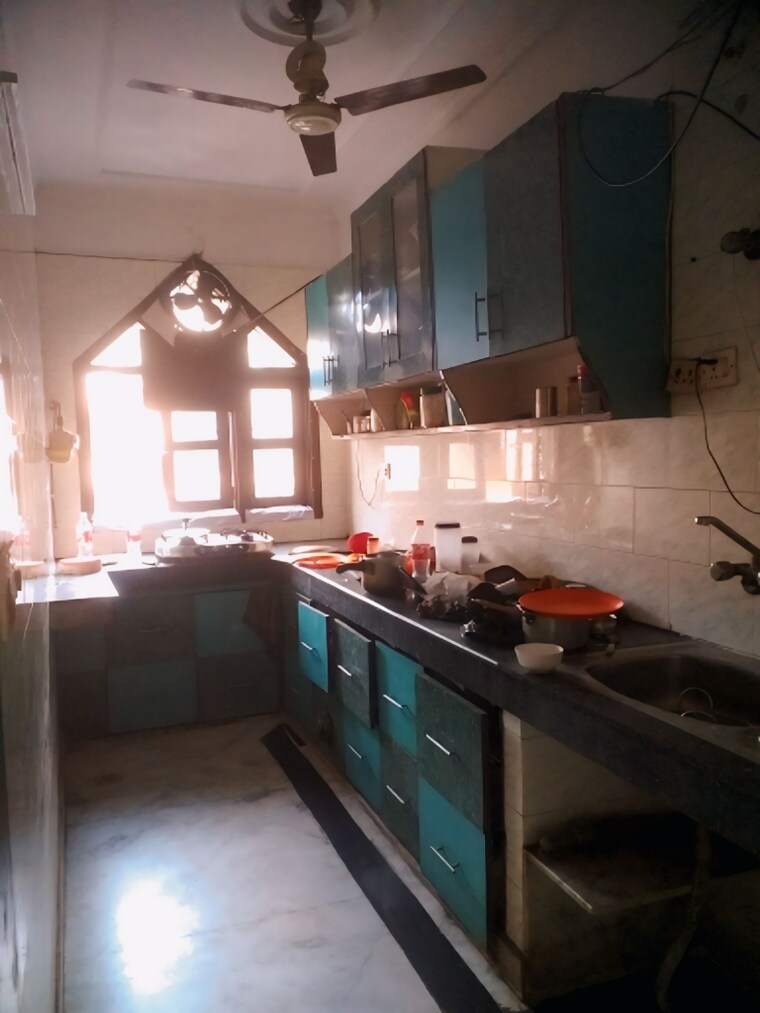 Kitchen, old rajinder nagar 2 Bedroom 1030 Sq.Ft. Builder Floor In Old Rajinder Nagar Delhi 9496105