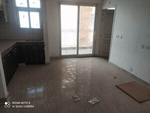 Room in 2 BHK Apartment at Gaur Atulyam, Omicron I Greater Noida – for Sale