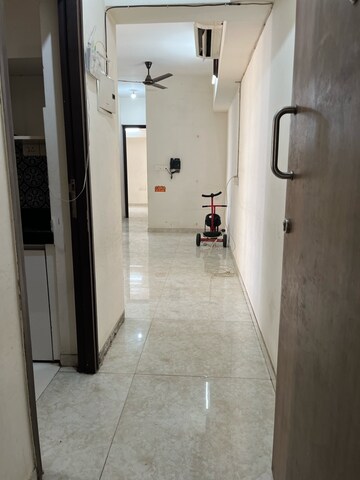  2 BHK Apartment at Lodha Amara Tower 32 And 33, Sandoz Baug – for Rent