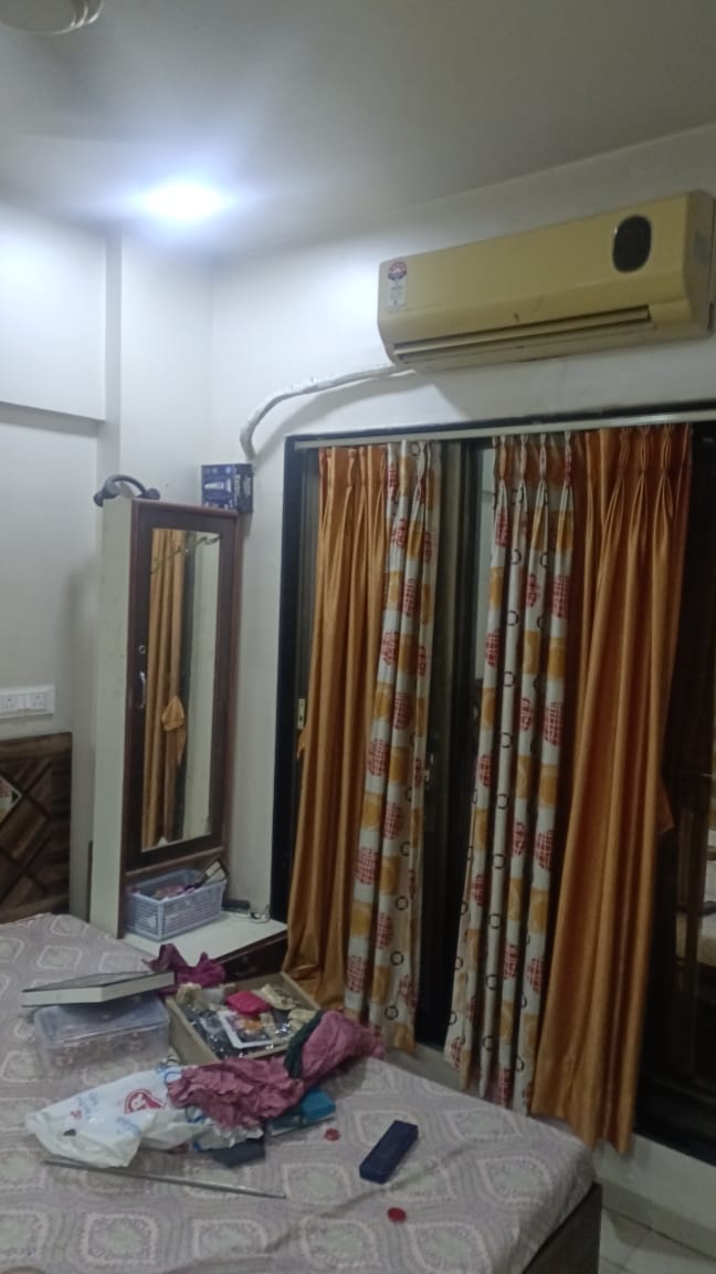 1 BHK + Pooja Room Apartment For Rent in Solitaire 3
