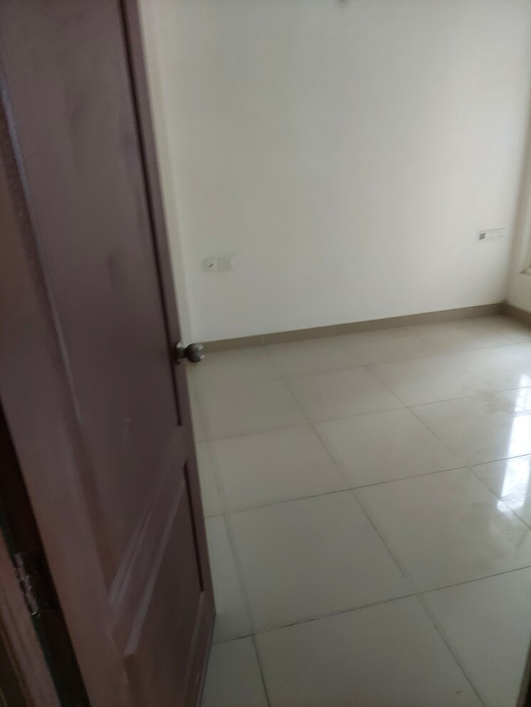 Room, royce-sentosa-parc 2 Bedroom 1140 Sq.Ft. Apartment In Raj Nagar Extension Ghaziabad 9496431