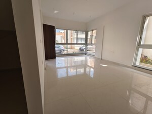 Room in 3 BHK Apartment at K Raheja Corp Viva, Pirangut – for Rent