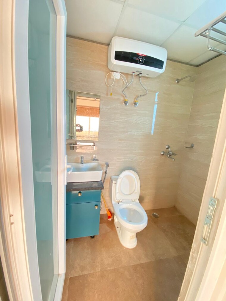 Bathroom, signature-global-park-4-and-5 3 Bedroom 1120 Sq.Ft. Builder Floor In Sohna Sector 36 Gurgaon 9496560