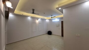 2 BHK Apartment For Rent in Signature Global Prime, Sector 63a