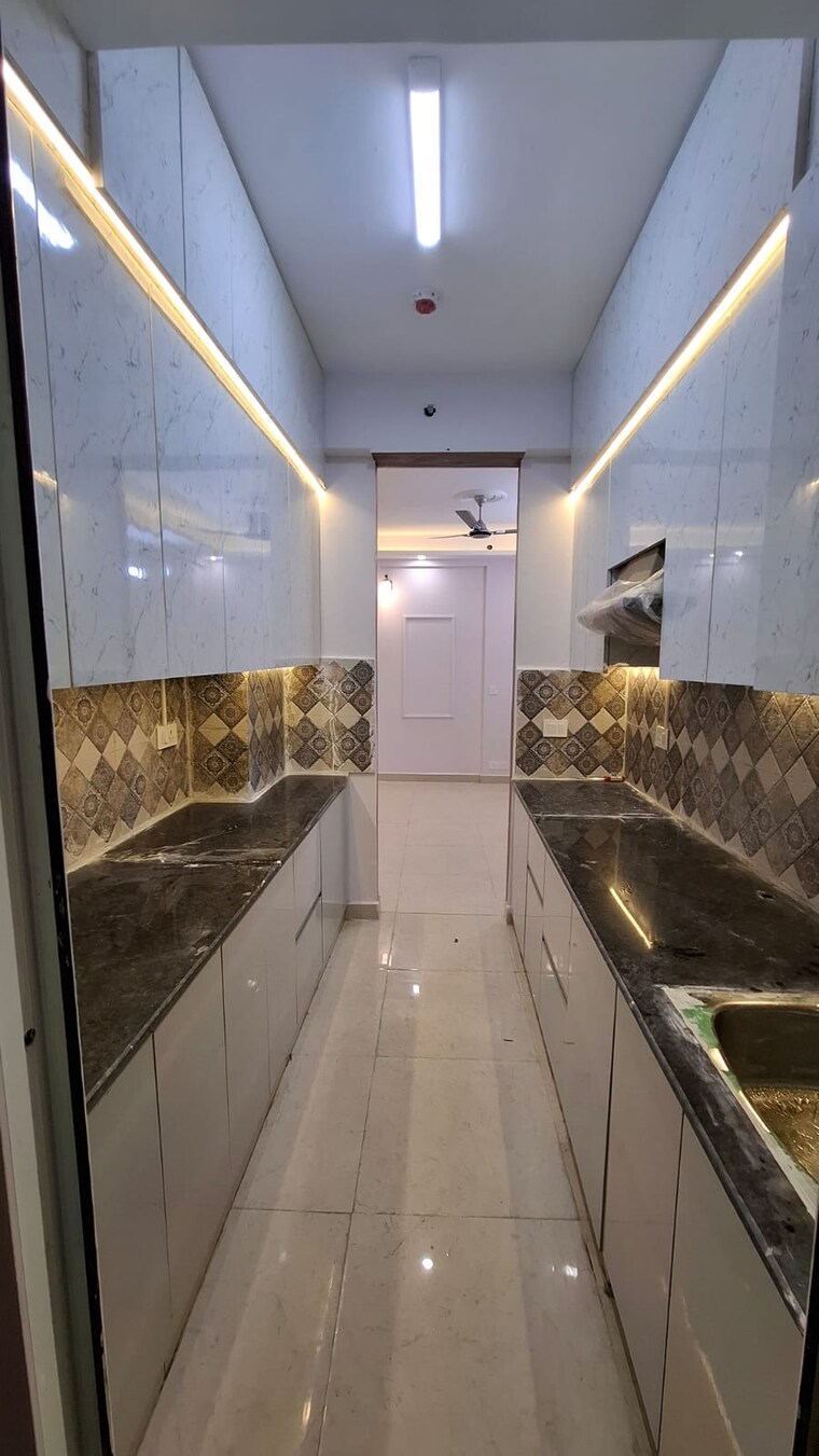 Kitchen, signature-global-prime 2 Bedroom 834 Sq.Ft. Apartment In Sector 63a Gurgaon 9496532