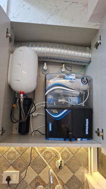 Furnished Amenities in 2 BHK Apartment at Signature Global Prime, Sector 63a – for Rent