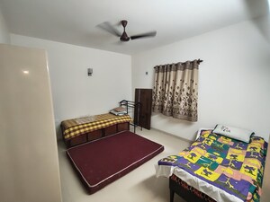Bedroom in 3 BHK Apartment at Kadamba Plateau – for Rent