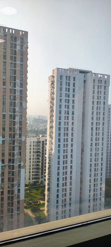 3 BHK Apartment For Sale in HCBS Twin Horizon, Sector 102