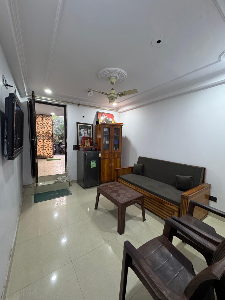 Living Room, malviya nagar 2 Bedroom 700 Sq.Ft. Builder Floor In Malviya Nagar Delhi 9496744