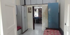 Room in 1 RK Apartment at Omkar CHS Prabhadevi, Prabhadevi – for Rent