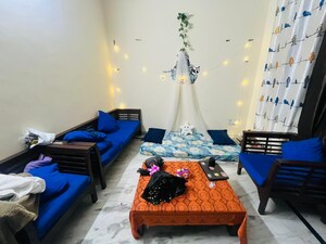 Living Room in 1 RK Independent House at SRS Tower, Sector 31 – for Rent