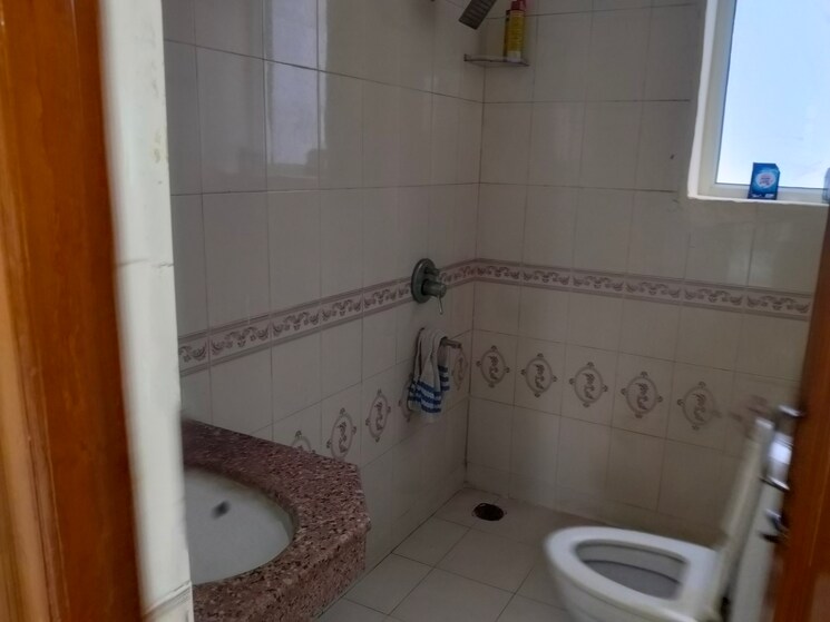 Bathroom, penta-homes 2 Bedroom 1300 Sq.Ft. Apartment In Vip Road Zirakpur 9496842