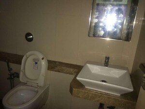 Bathroom in 3 BHK Apartment at Upper East 97, Malad East – for Rent
