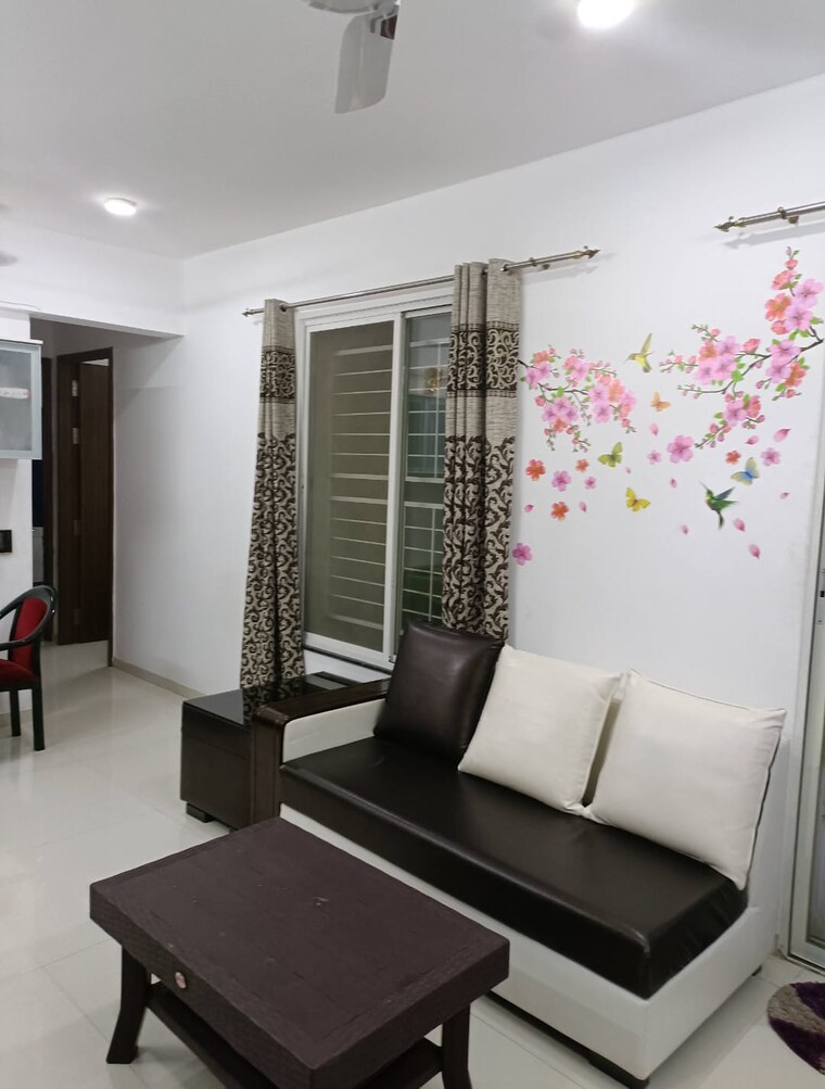 Living Room, kohinoor-tinsel-town-phase-2 2 Bedroom 850 Sq.Ft. Apartment In Hinjewadi Pune 9496826