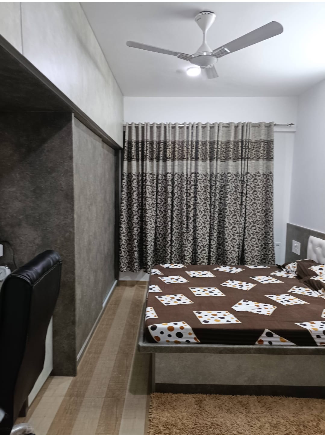 2 BHK + Pooja Room Apartment For Rent in Kohinoor Tinsel Town Phase 2