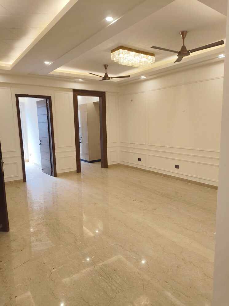 Living Room, raj-one-good-earth 3 Bedroom 1700 Sq.Ft. Builder Floor In Sector 71 Gurgaon 9497130