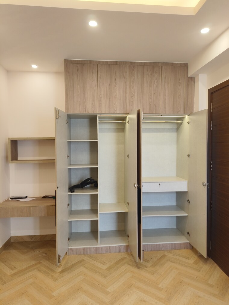 Room, raj-one-good-earth 3 Bedroom 1700 Sq.Ft. Builder Floor In Sector 71 Gurgaon 9497130