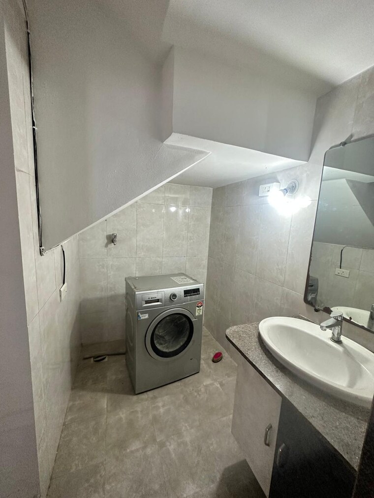 Bathroom, hinjewadi 3.5 Bedroom 3520 Sq.Ft. Villa In Hinjewadi Pune 9497108