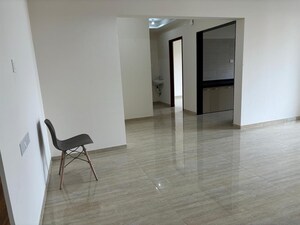 Room in 2 BHK Apartment at Je And Vee Om Trimurti, Malad East – for Rent