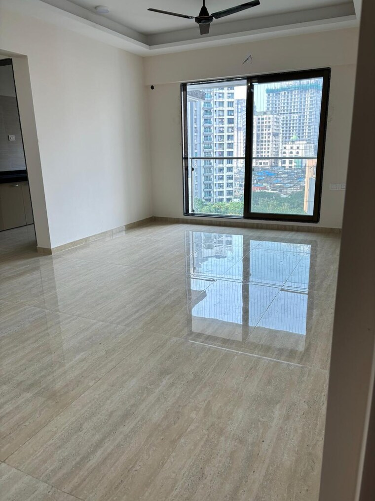 Room, je-and-vee-om-trimurti 2 Bedroom 687 Sq.Ft. Apartment In Malad East Mumbai 9497013