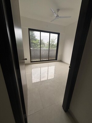 Room in 1 BHK Apartment at Mega Pearl, Titwala – for Sale